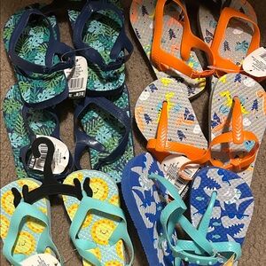 EntireBag)$10 or2/$5 Kids Colorful Flip Flops